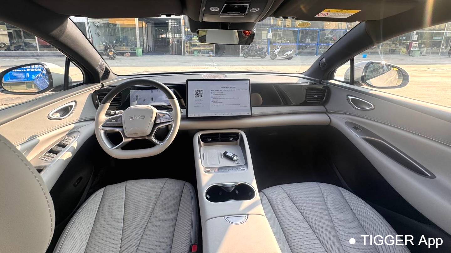 BYD 2025 Sea Lion 06 EV 605 Navigation Pro Edition