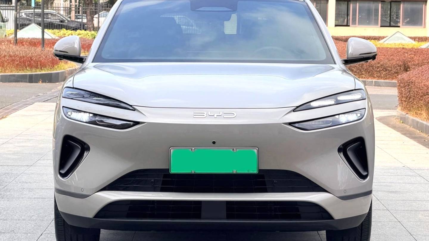 BYD 2025 Sea Lion 06 DM-i 170 Navigation Pro Edition