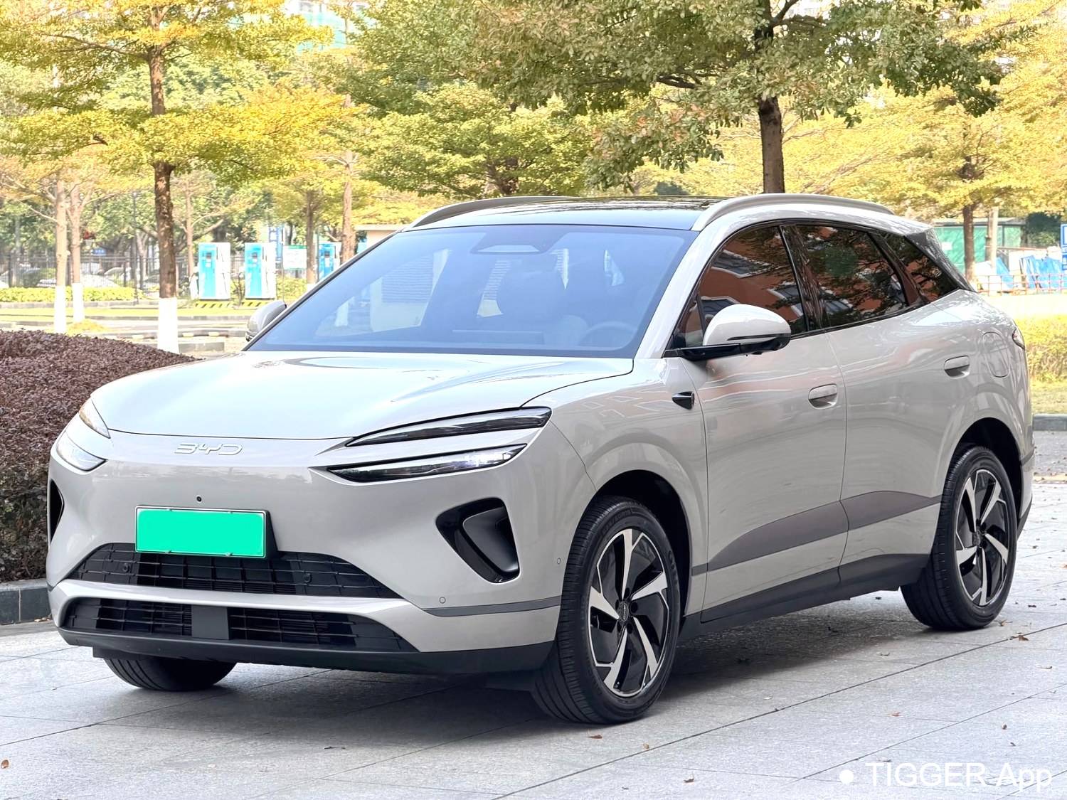 BYD 2025 Sea Lion 06 DM-i 170 Navigation Pro Edition