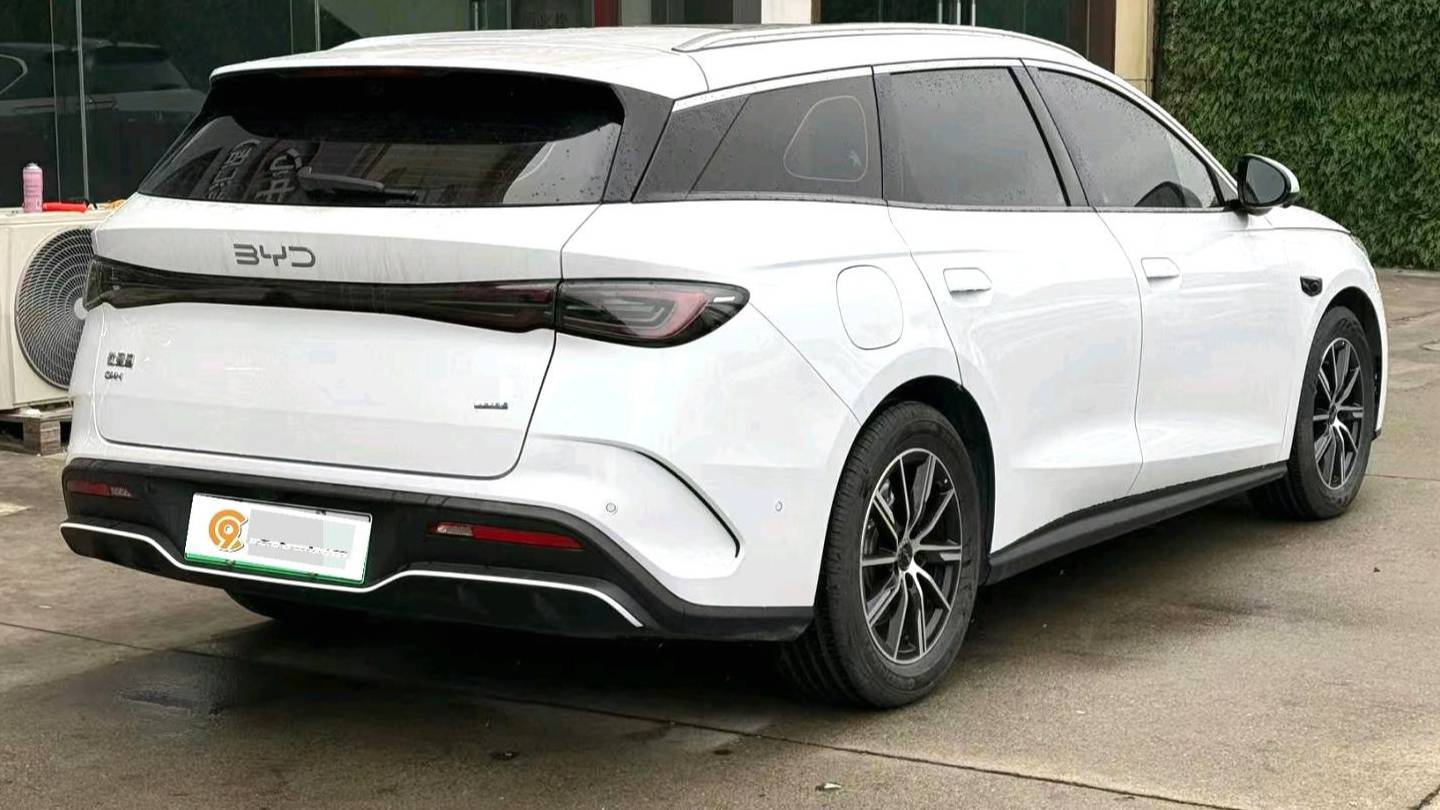 BYD 2025 Seal 06 DM-i Touring DM-i 80KM Prestige Model