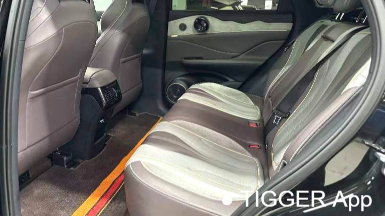 BYD 2024 Frigate 07 Honor DM-i 100KM Luxury Edition