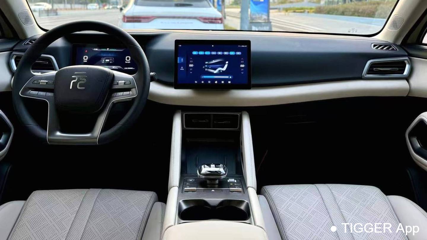 BYD 2024 YUAN UP 401KM Vitality Edition