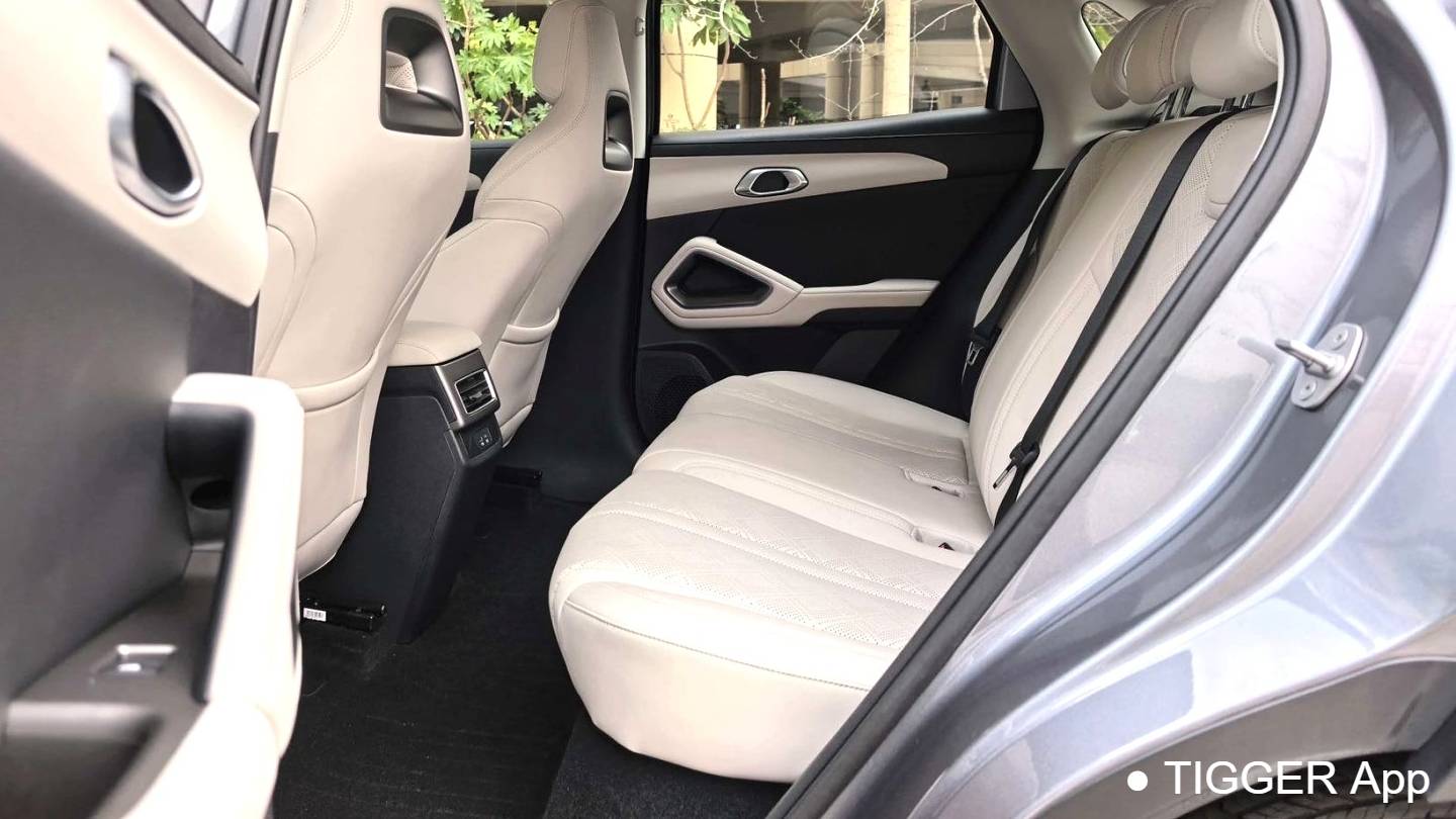 BYD 2025 YUAN UP Intelligent driving version 401KM leading model