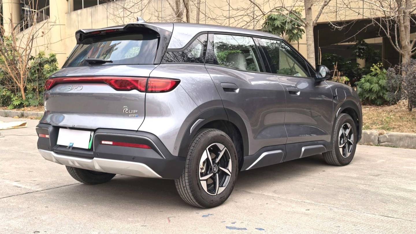 BYD 2025 YUAN UP Intelligent driving version 401KM leading model