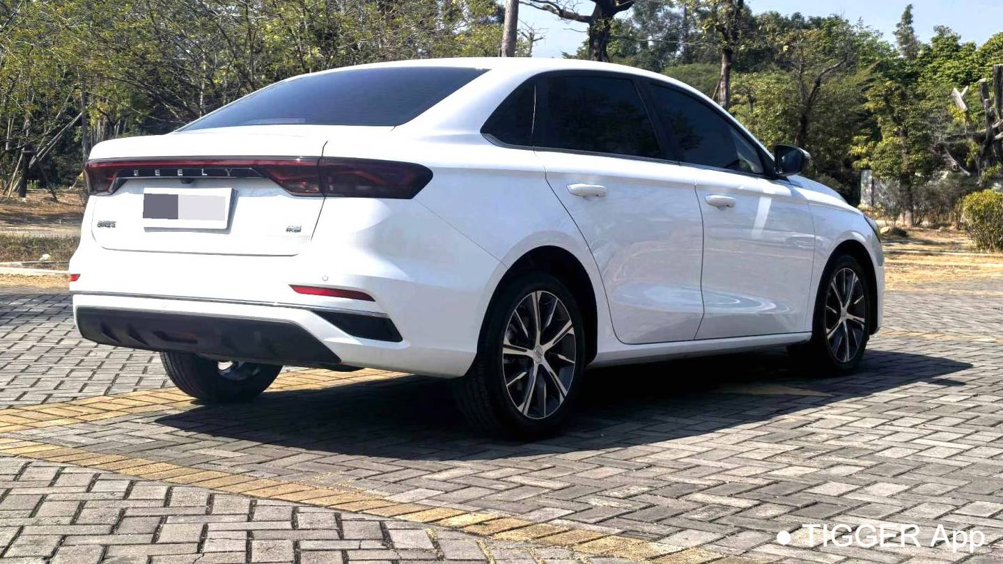 Geely 2023 EMGRAND 4th Generation Champion 1.5L CVT Prestige