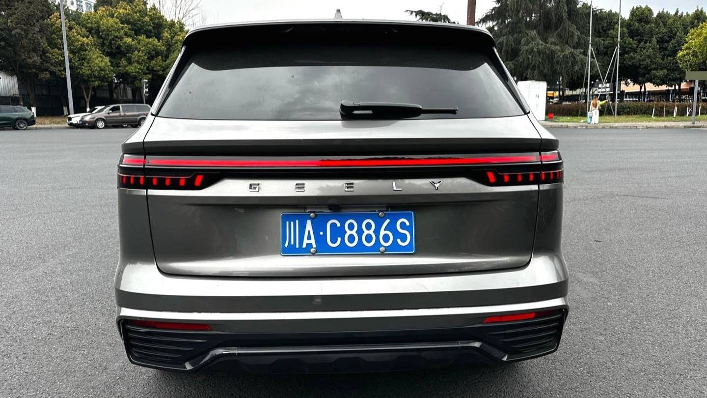 Geely 2024 Monjaro 2.0TD High Power Automatic Two Wheel Drive Skyrim Edition