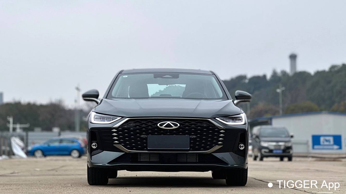 Chery 2025 ARRIZO 8 PRO 1.6T DCT Luxury Model+