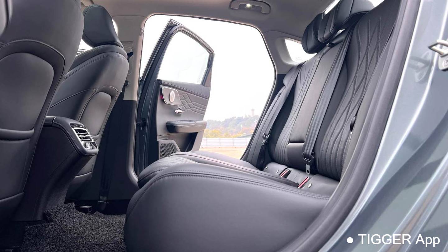 Chery 2025 ARRIZO 8 PRO 1.6T DCT Luxury Model+