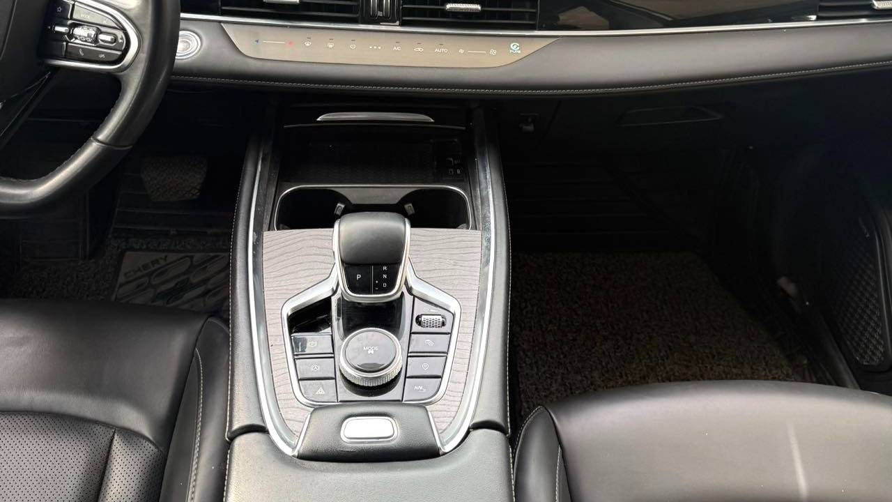 Chery 2022 Tiggo 8PRO 390T two wheel drive Skydome Edition with 5 seats