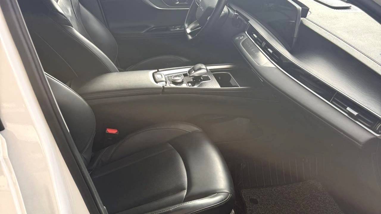 Chery 2022 Tiggo 8PRO 390T two wheel drive Skydome Edition with 5 seats