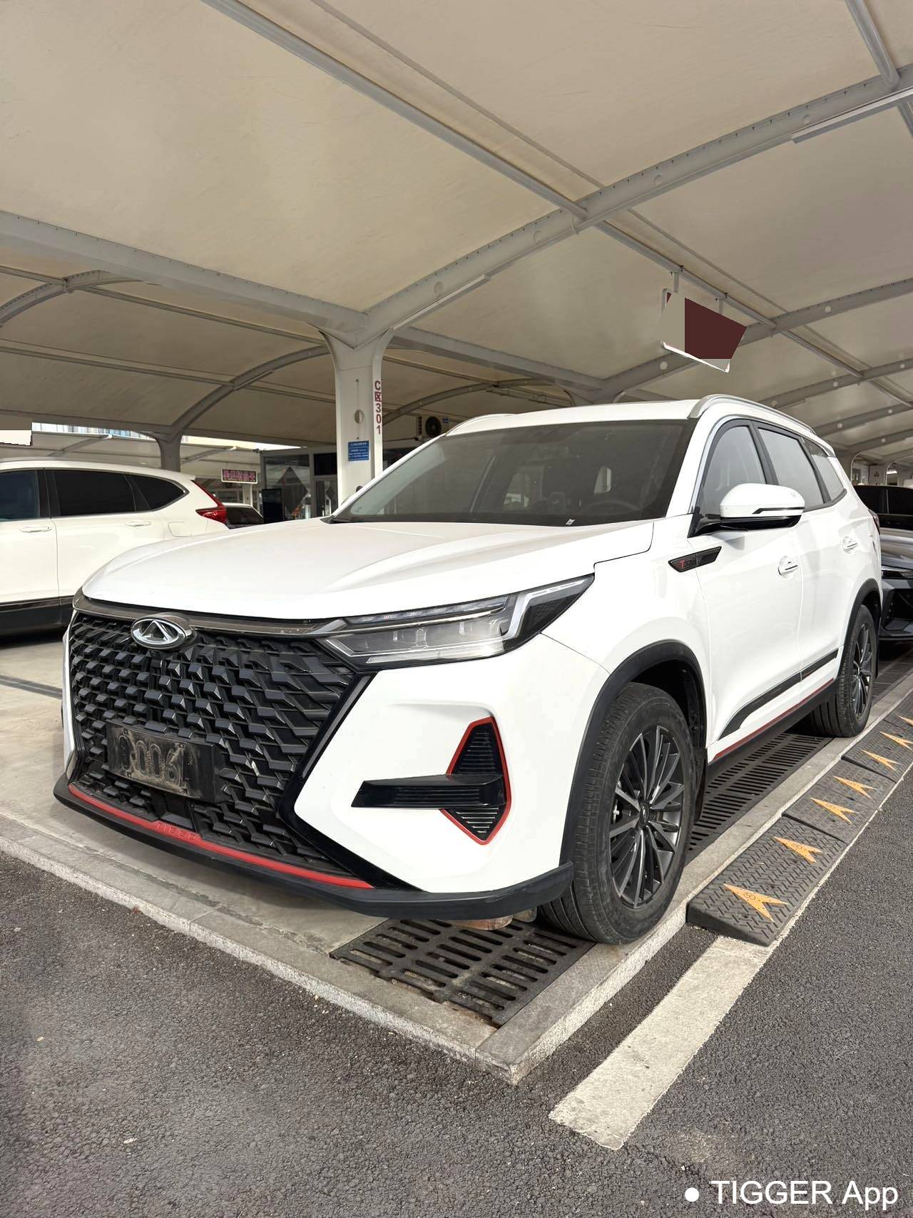 used Chery 2022 Tiggo 8PRO 390T two wheel drive Skydome Edition with 5 seats