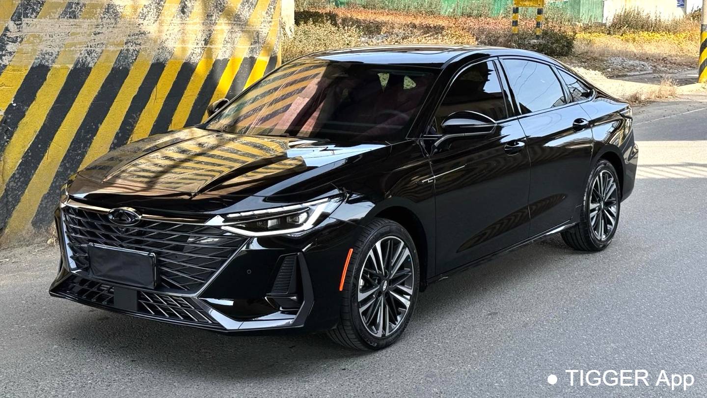 Chery 2025 ARRIZO 8 2.0T DCT power