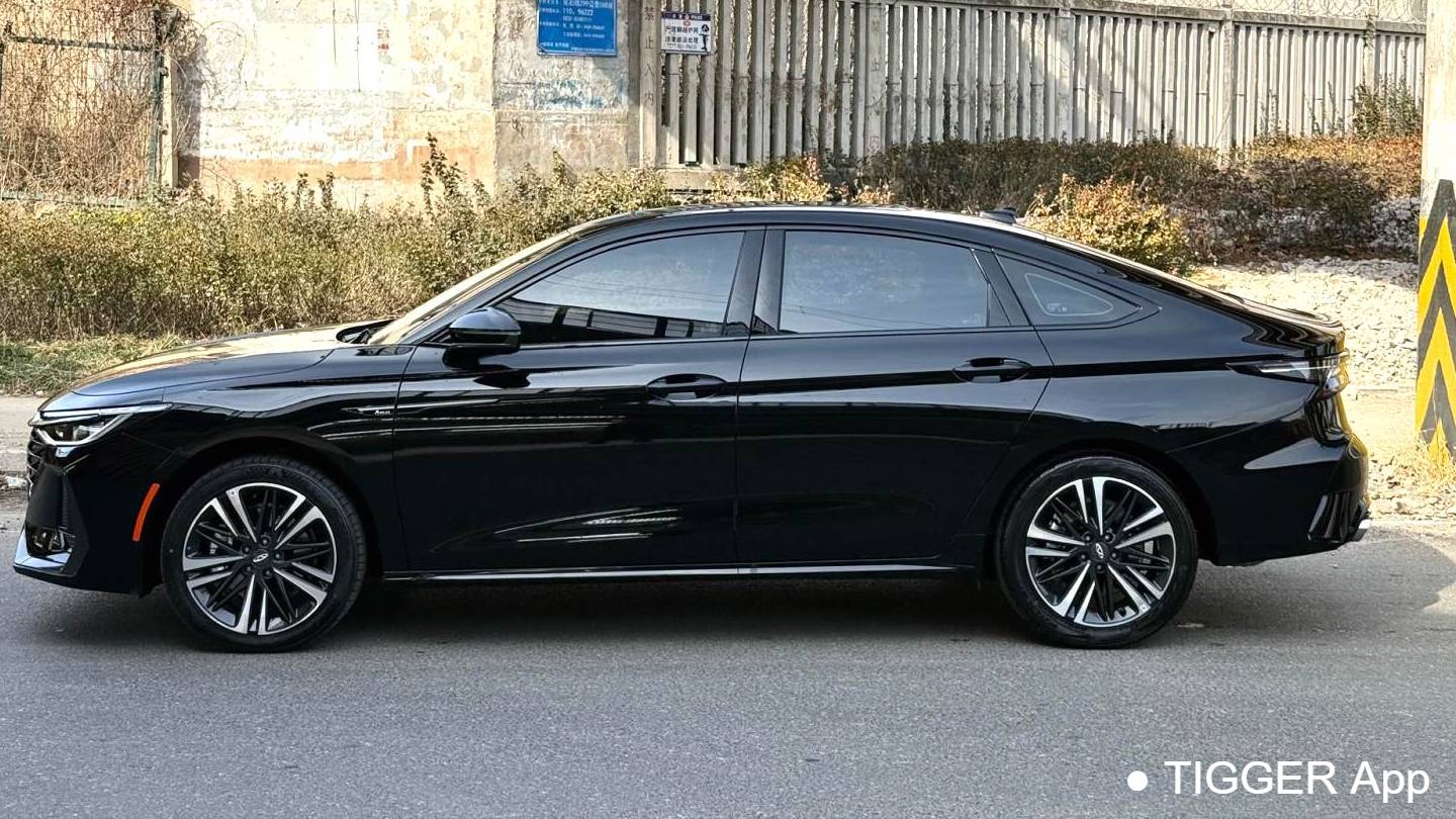 Chery 2025 ARRIZO 8 2.0T DCT power