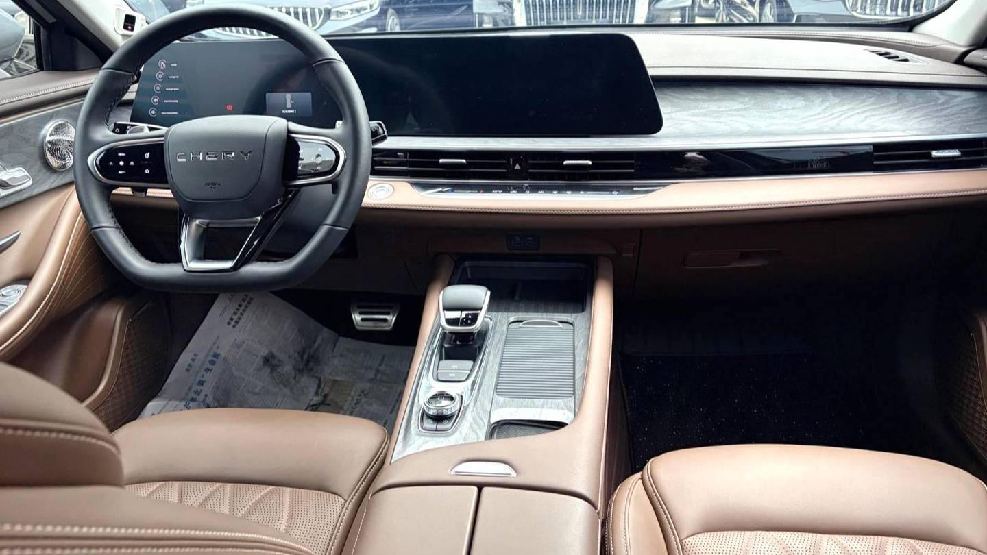 Chery 2025 ARRIZO 8 2.0T automatic control+