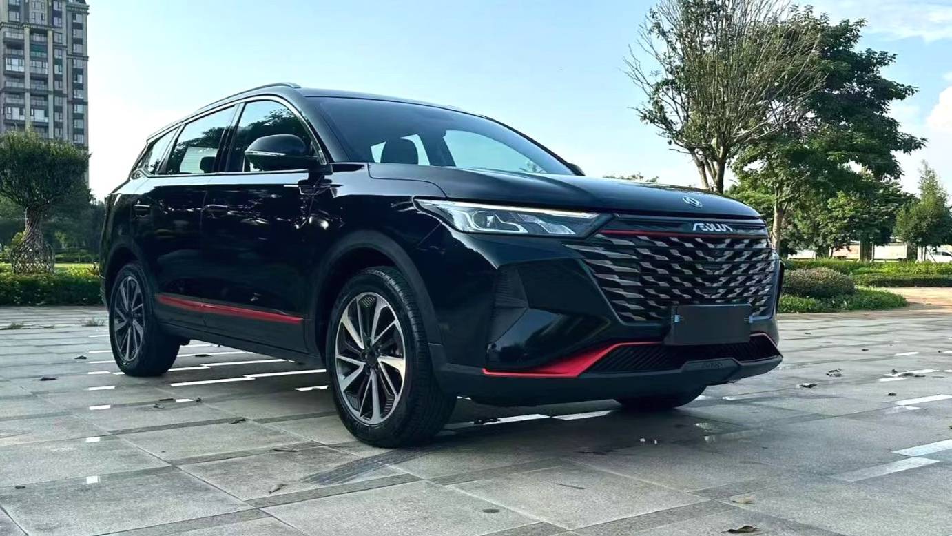 AEOLUS 2022 AX7 Mach version 1.5T DCT DF51