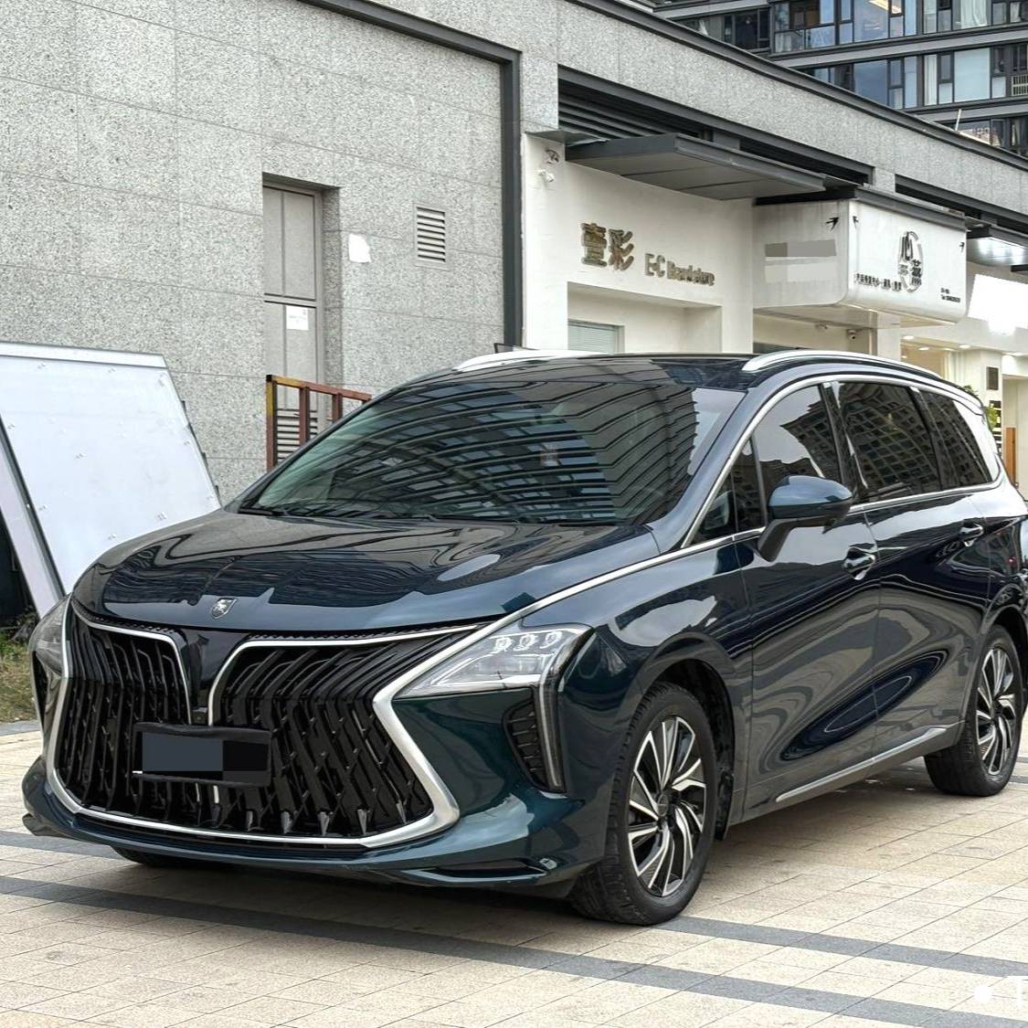 FORTHING 2022 Yacht 1.5T DCT Wave Edition سيارة مستعملة