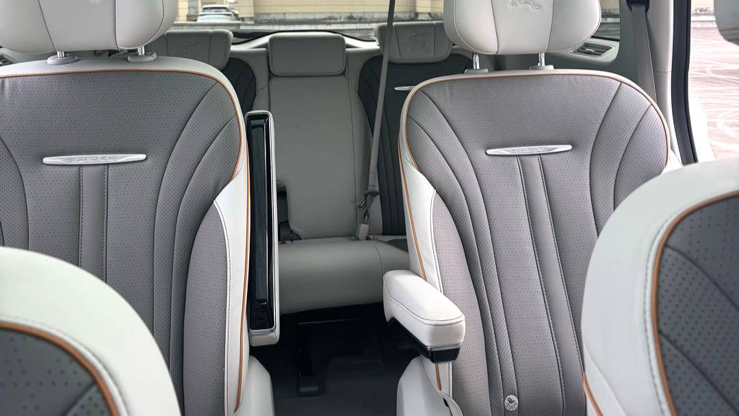 FORTHING 2023 Yacht 1.5T DCT Starry Sky Premium Edition