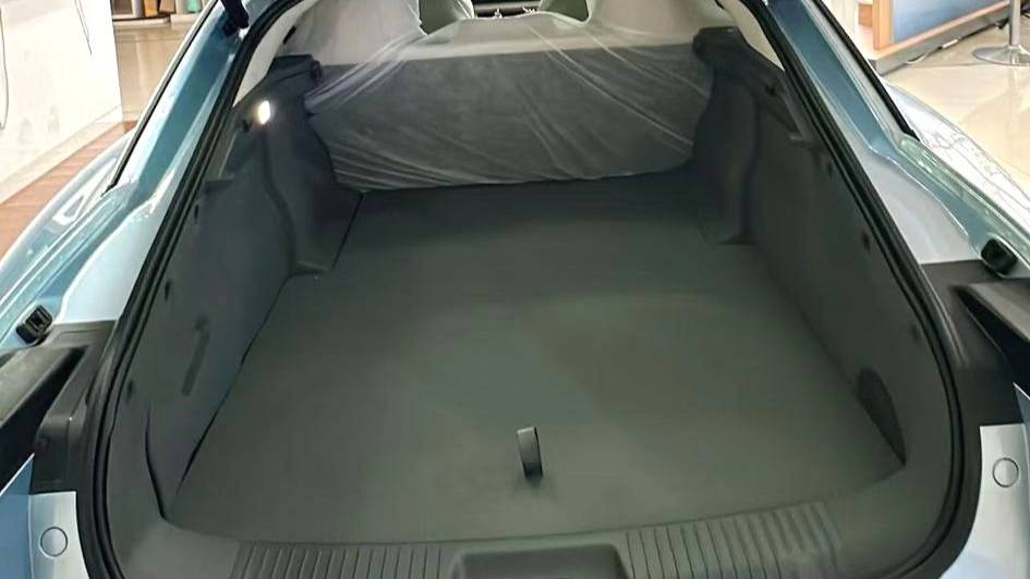 FORTHING 2025 Forthing S7 235 Extended Range Luxury Edition