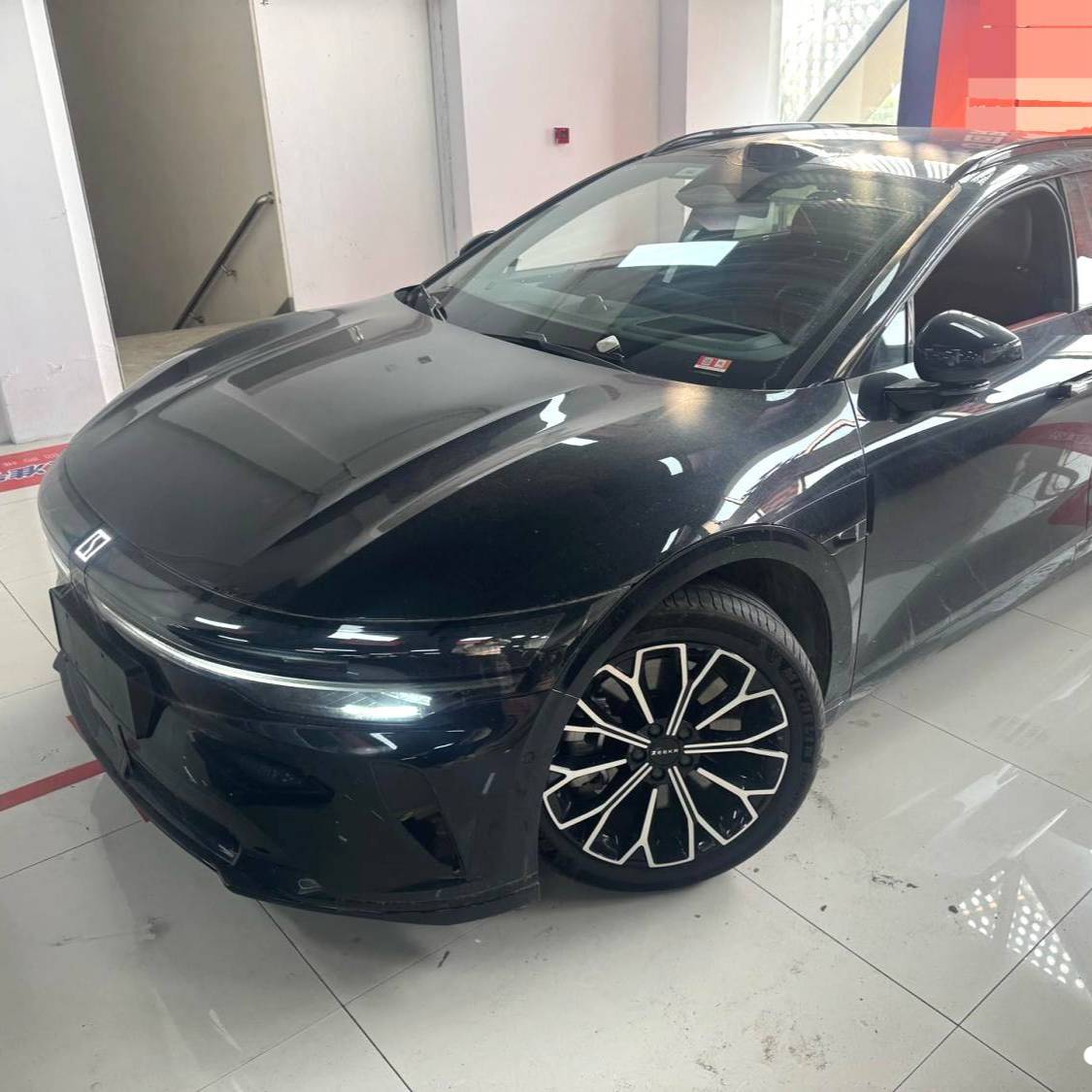 ZEEKR 2025 007GT Rear wheel drive intelligent driving version 75kWh Подержанный автомобиль