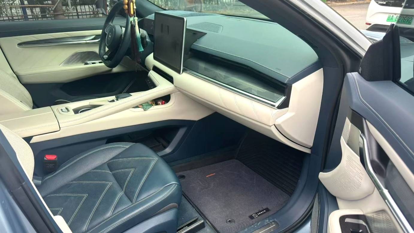 ZEEKR 2023 001 ME version 100kWh