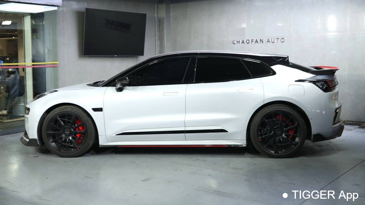 ZEEKR 2023 001FR FR version 100kWh