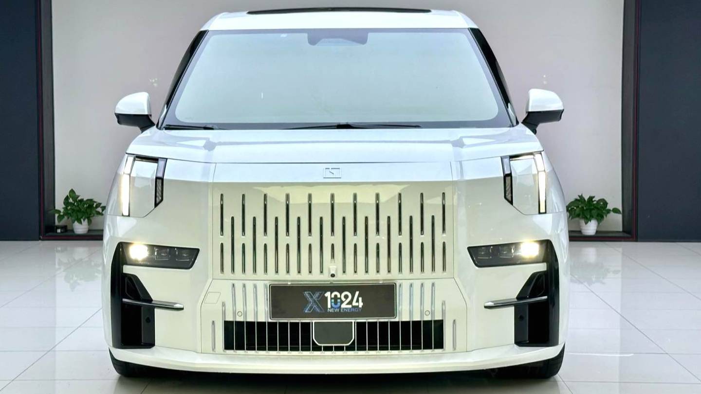 ZEEKR 2022 009 WE version