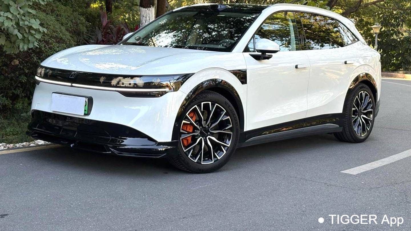 ZEEKR 2025 7X 100kWh Long Range 4WD Intelligent Driving Edition