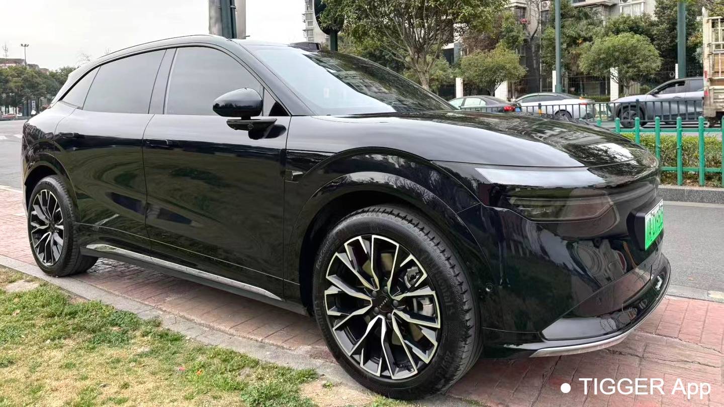 ZEEKR 2025 7X 75kWh rear wheel drive intelligent driving version