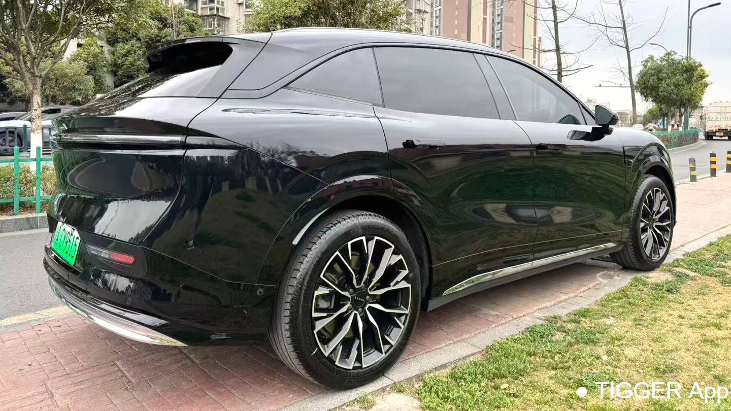 ZEEKR 2025 7X 75kWh rear wheel drive intelligent driving version