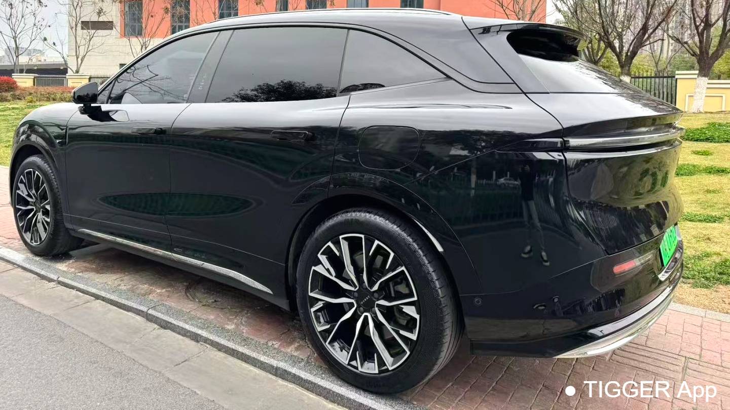 ZEEKR 2025 7X 75kWh rear wheel drive intelligent driving version