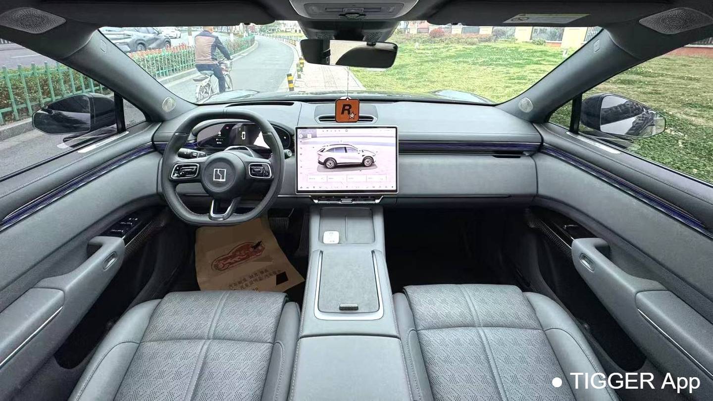 ZEEKR 2025 7X 75kWh rear wheel drive intelligent driving version