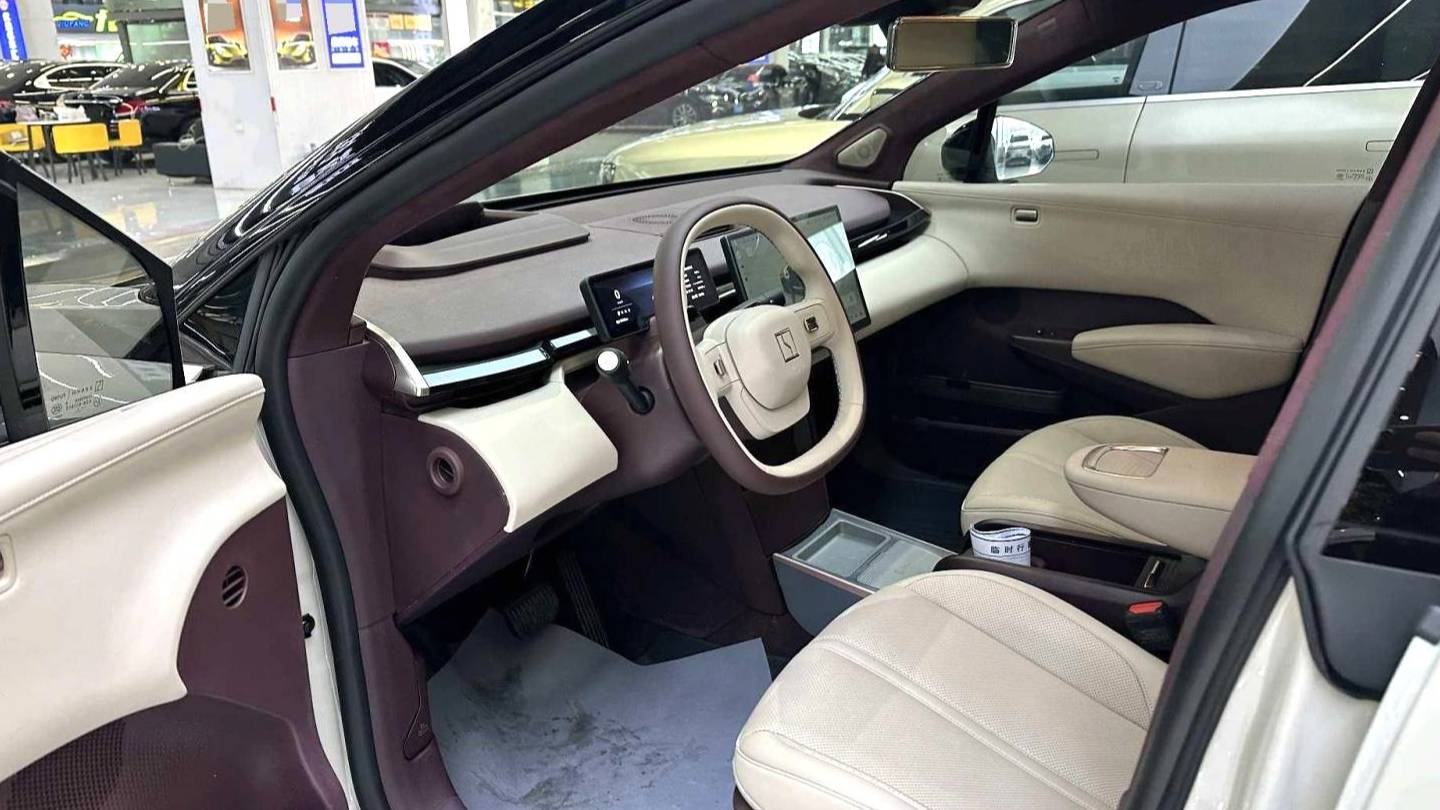 ZEEKR 2023 X Rear wheel drive ME version 5-seater