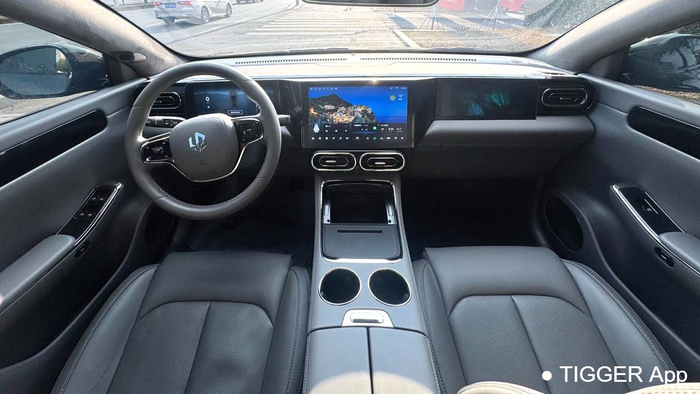 LEAP 2022 C01 Rear wheel drive standard endurance version