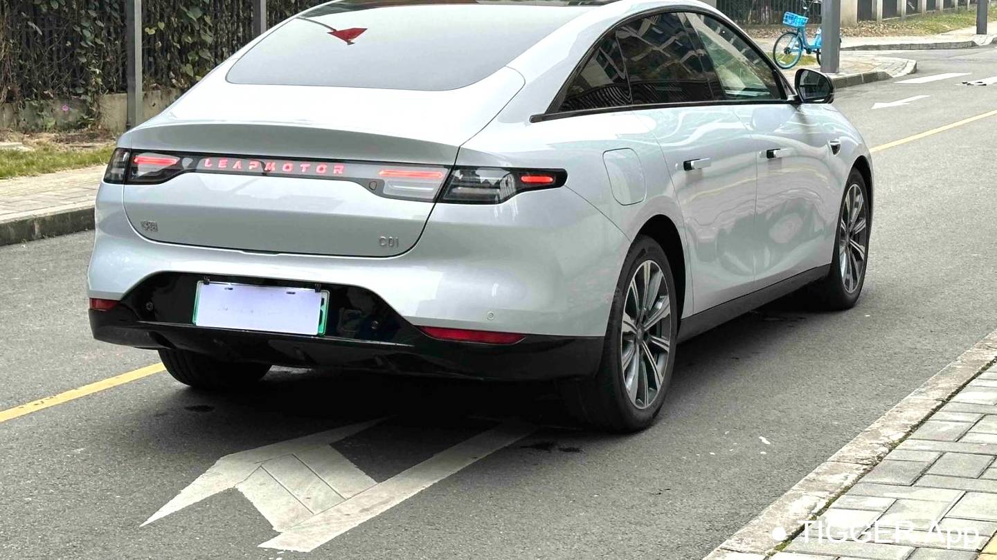 LEAP 2023 C01 Extended Range 316 Smart Edition