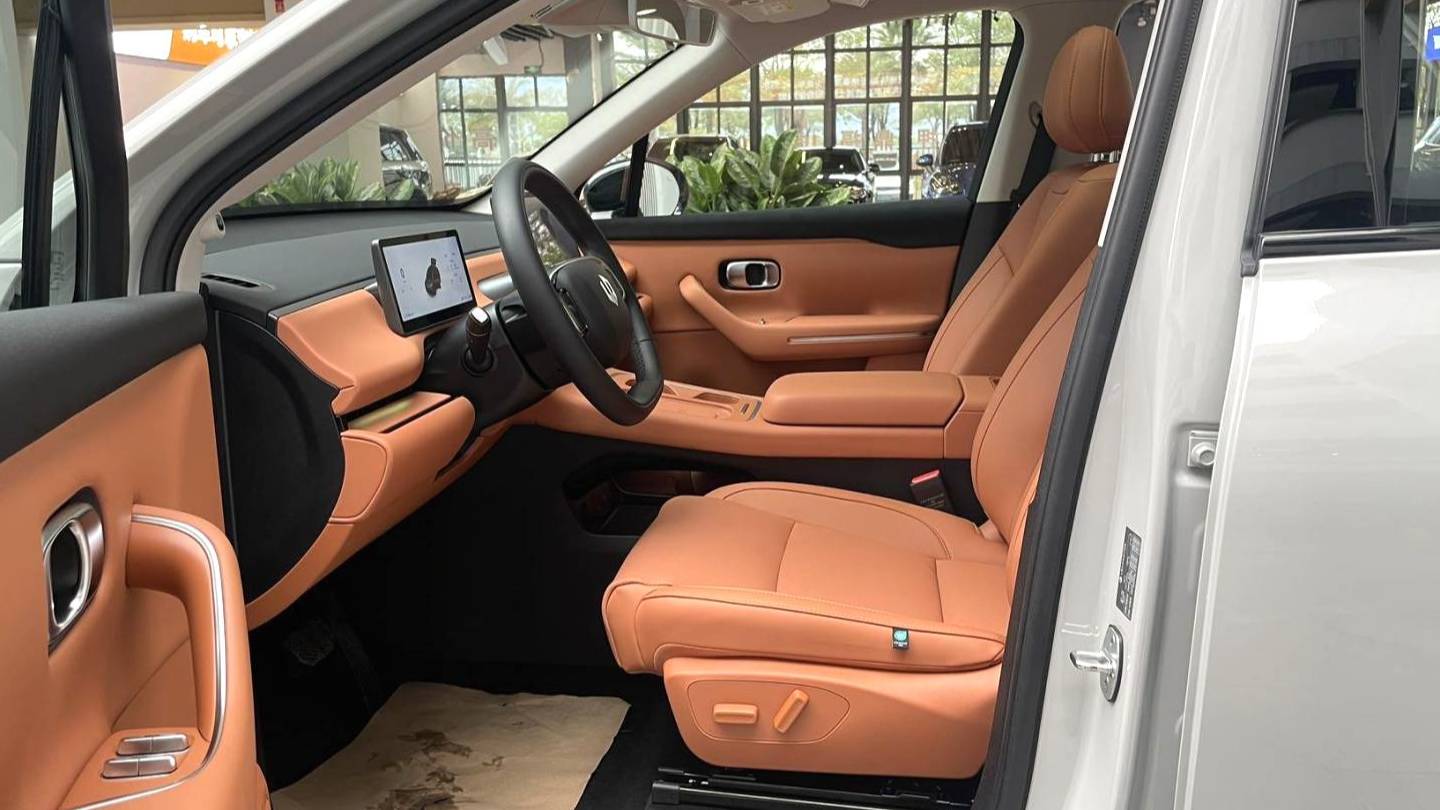 LEAP 2026 C10 605 LiDAR version