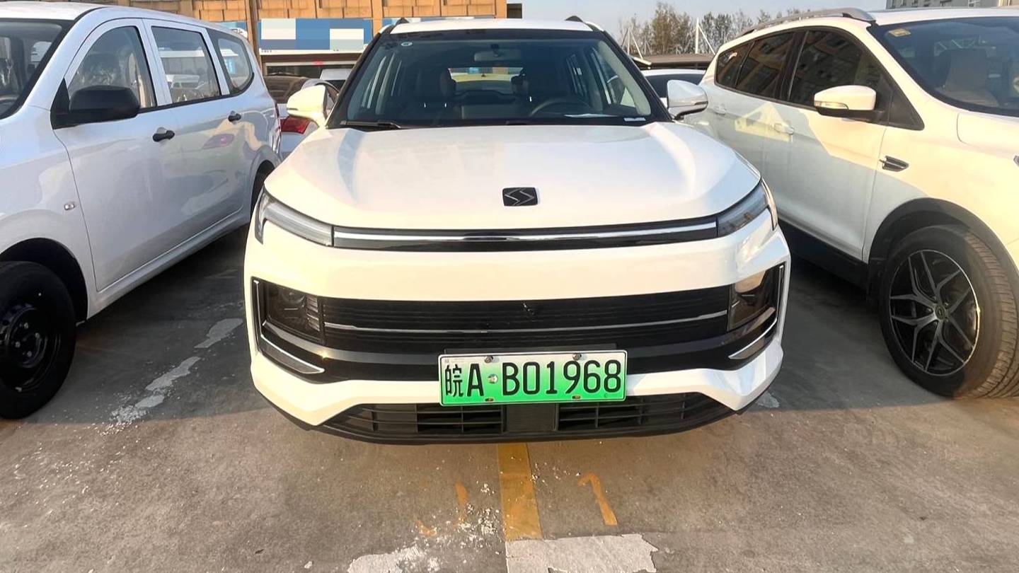 SOL 2022 E40X Business Edition