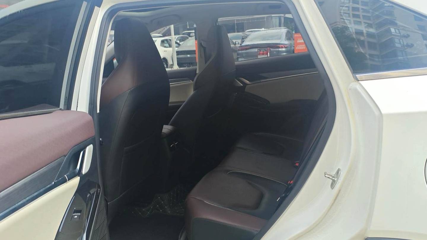 SOL 2021 QX‌ 300T DCT Honor Intelligent Connection Type