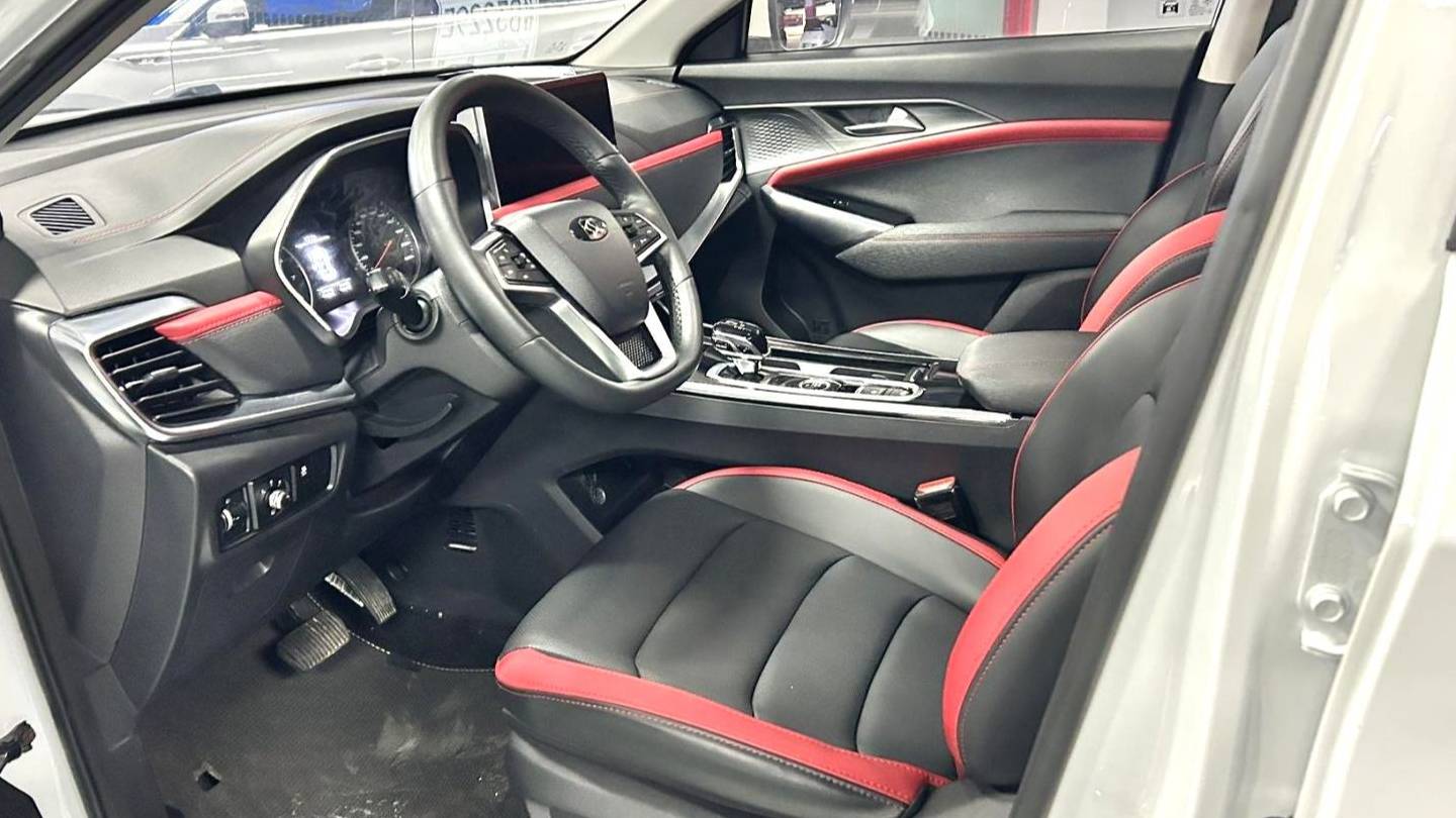 SOL 2021 X8 300T DCT Leading Intelligent Connected Edition 7-seater