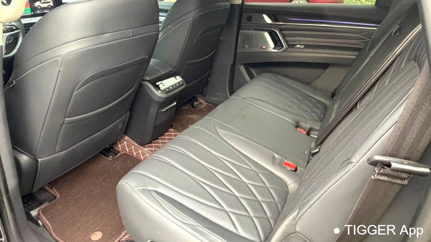 MAXUS 2023 LAND‌ 2.0T Crossover Flagship Edition 7-seater
