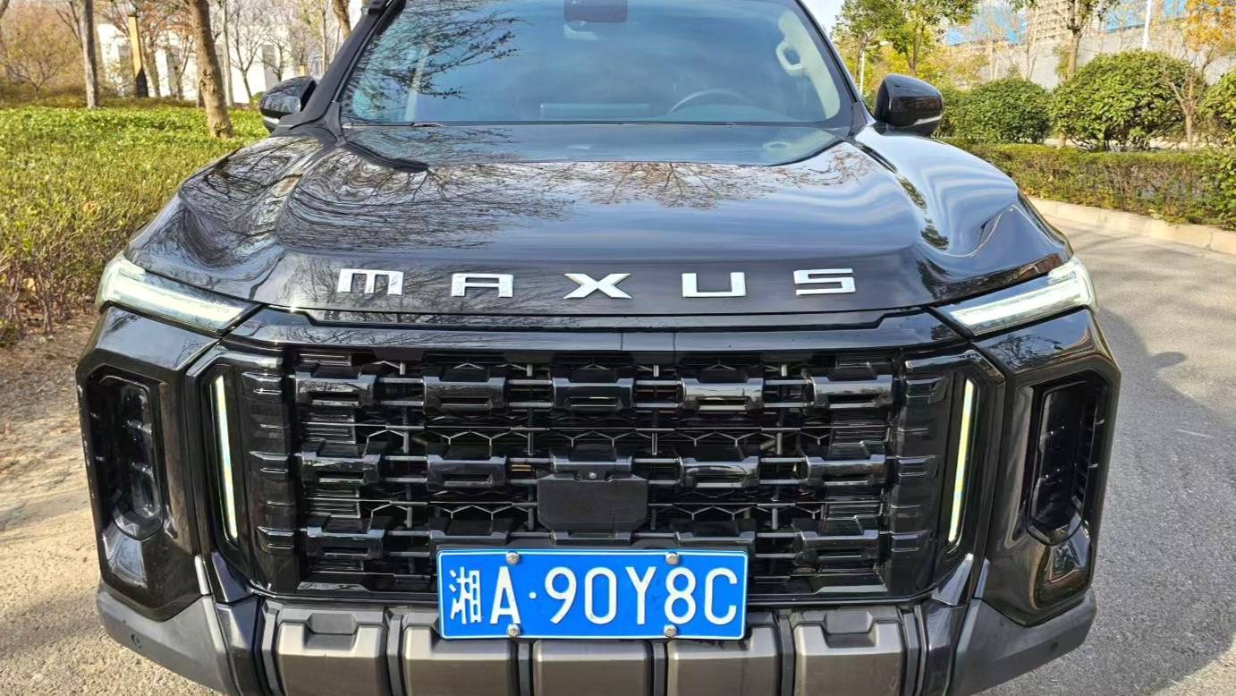 MAXUS 2023 LAND‌ 2.0T Crossover Luxury Edition 6-seater