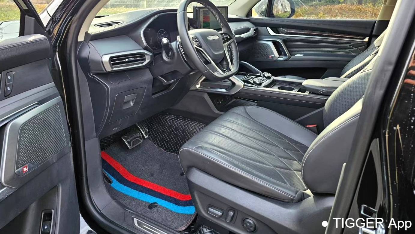 MAXUS 2023 LAND‌ 2.0T Crossover Luxury Edition 6-seater