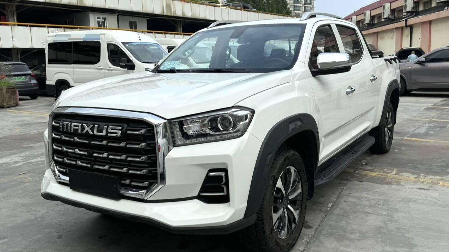 MAXUS 2023 STAR Interstellar R 2.0T AT DIESEL 2WD Luxury trunk