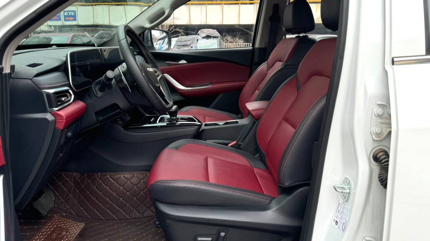 MAXUS 2023 STAR Interstellar R 2.0T AT DIESEL 2WD Luxury trunk