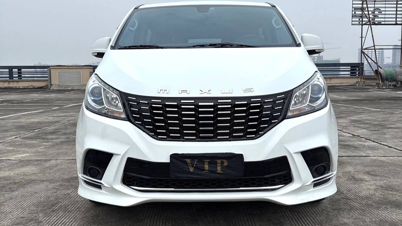 MAXUS 2023 G10 2.0T manual multifunctional diesel 7-seater