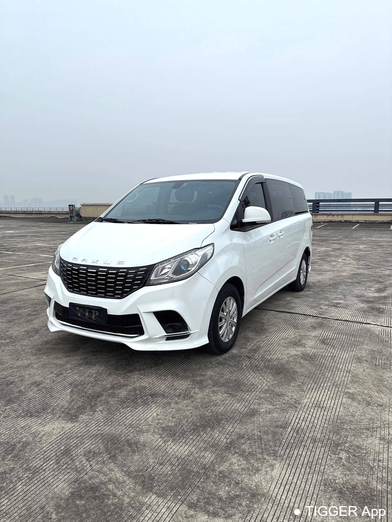مستعمل MAXUS 2023 G10 2.0T manual multifunctional diesel 7-seater