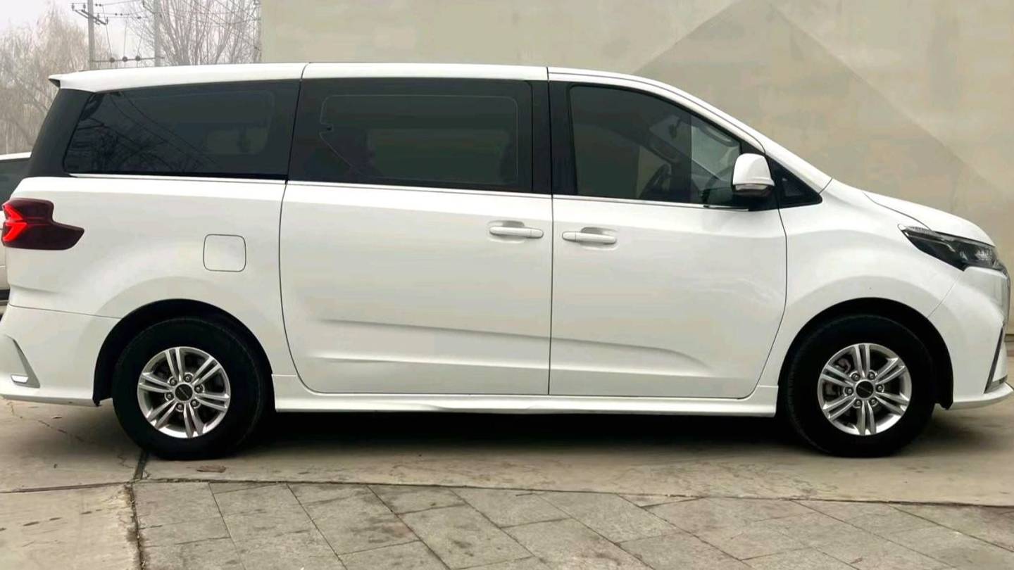 MAXUS 2022 G10 2.0T Manual Value Edition Gasoline 7-seater