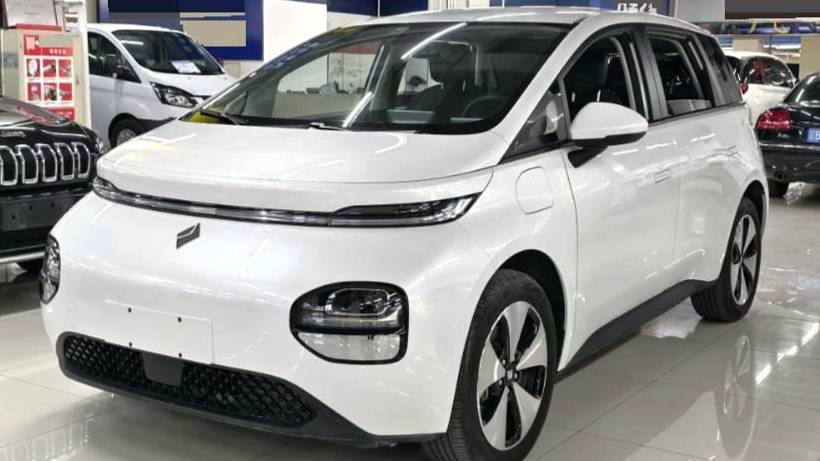 BAOJUN 2023 CloudEV‌ 460 Plus Operation Exclusive Edition