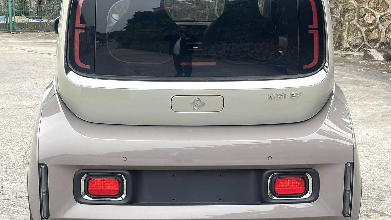 BAOJUN 2022 KiWi EV Artist's Light Enjoyment Edition Three Element Lithium