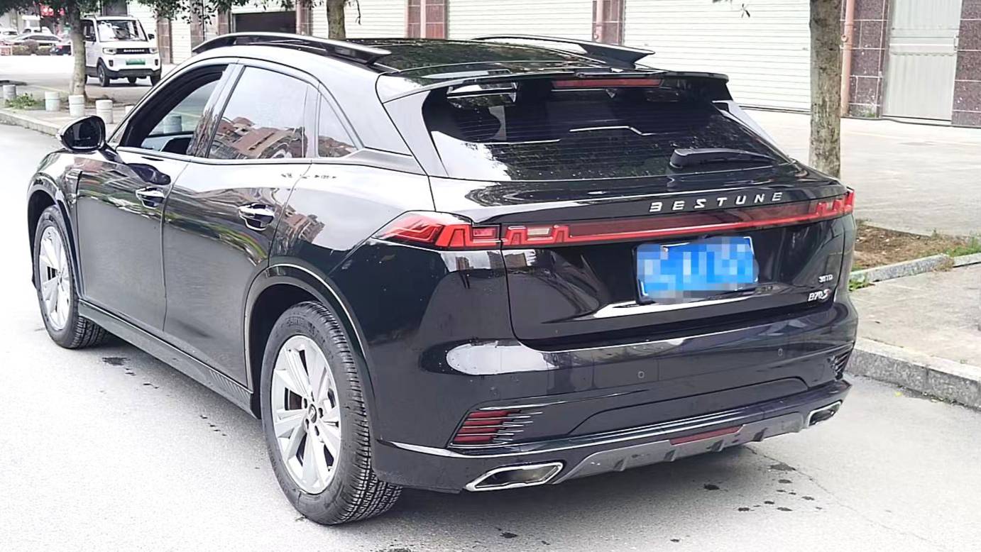 BESTUNE 2022 B70S 1.5T Smart Tide Commander