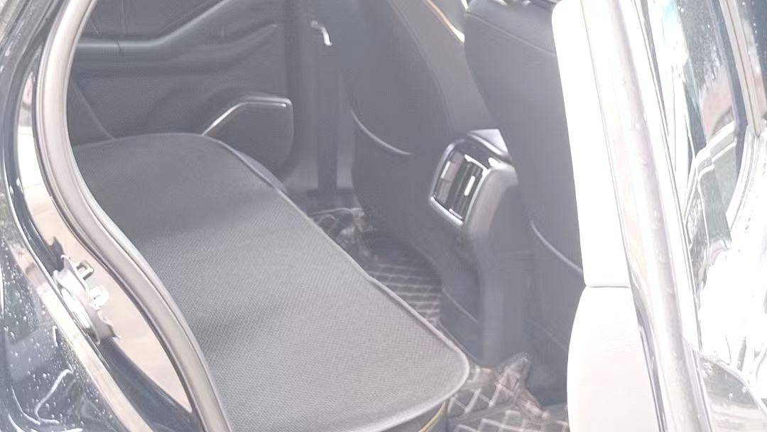 BESTUNE 2022 B70S 1.5T Smart Tide Commander